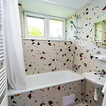 Turisticka Pri Spojenom Skolskom Internate Werferova 10 Guest house *