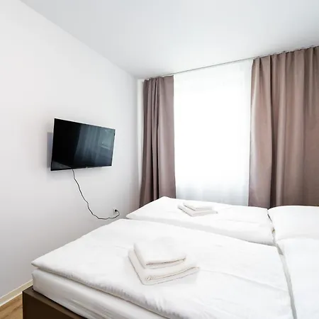 Turisticka Pri Spojenom Skolskom Internate Werferova 10 * Kosice