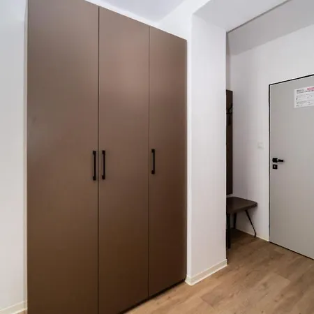 Turisticka Pri Spojenom Skolskom Internate Werferova 10 Guest house