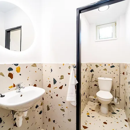 Turisticka Pri Spojenom Skolskom Internate Werferova 10 Kosice