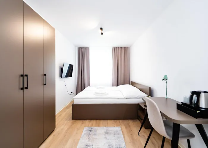 Gasthuis Turisticka Pri Spojenom Skolskom Internate Werferova 10