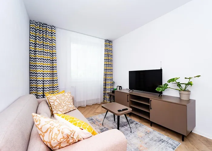 Turisticka Pri Spojenom Skolskom Internate Werferova 10