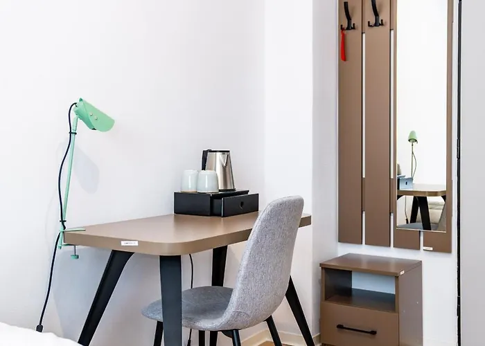 Gasthuis Turisticka Pri Spojenom Skolskom Internate Werferova 10