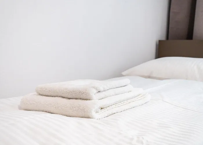 Gasthuis Turisticka Pri Spojenom Skolskom Internate Werferova 10 *