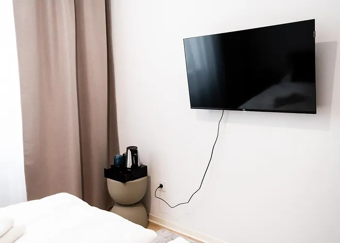 Turisticka Pri Spojenom Skolskom Internate Werferova 10 Gasthuis Košice