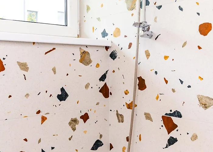 Turisticka Pri Spojenom Skolskom Internate Werferova 10 Košice