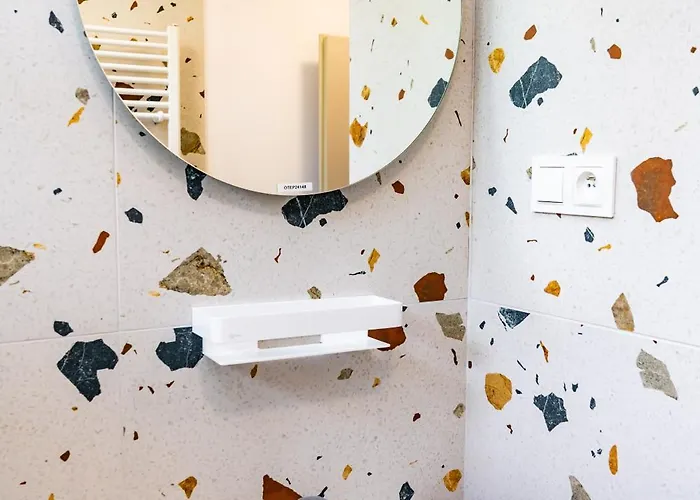 Turisticka Pri Spojenom Skolskom Internate Werferova 10 *